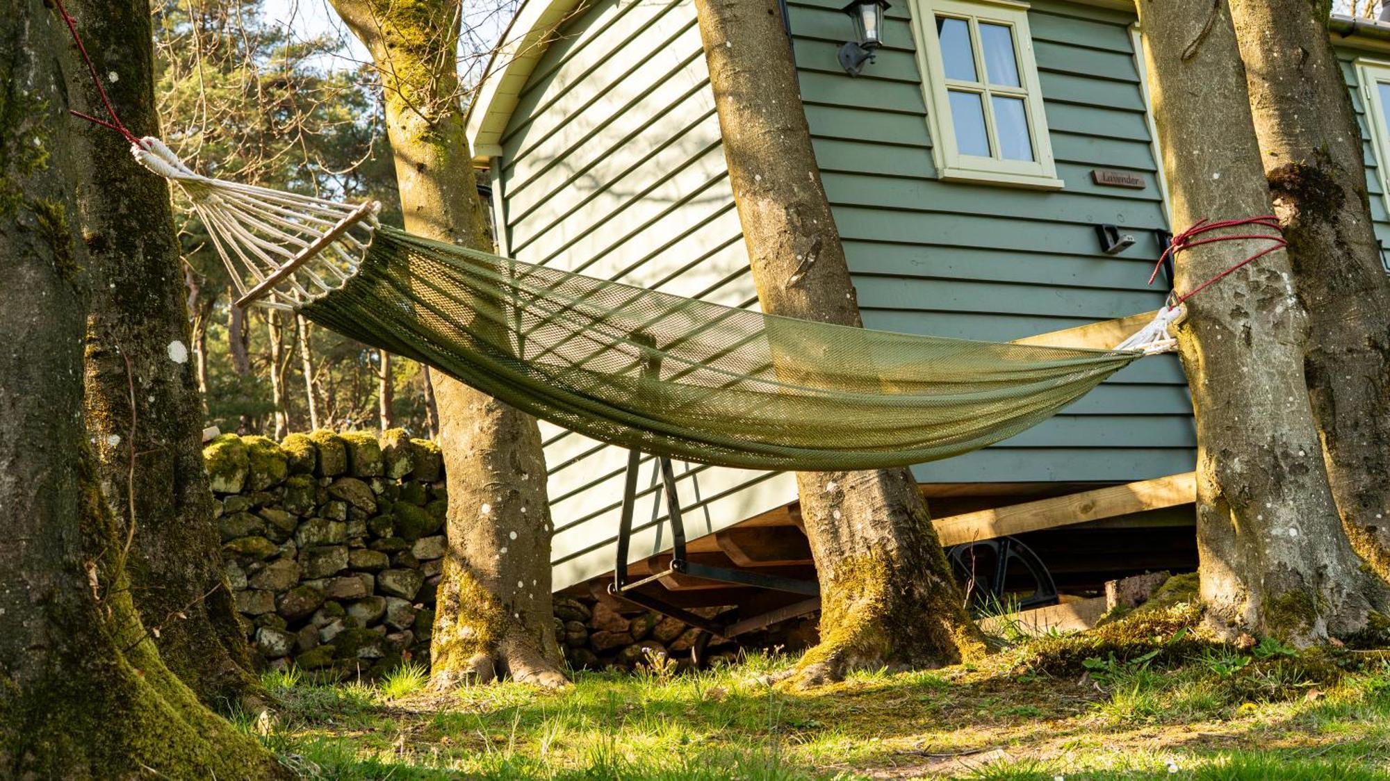 Lavender Retreat With Private Hot Tub Pension Upper Hulme Buitenkant foto